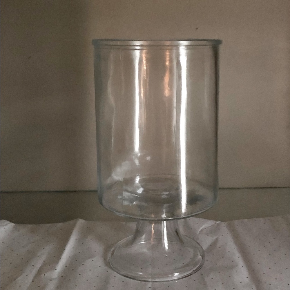 Pedestal Candle holder